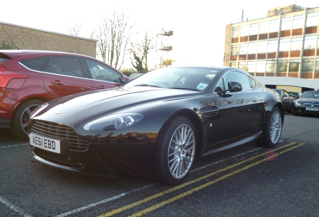 Aston Martin V8 Vantage