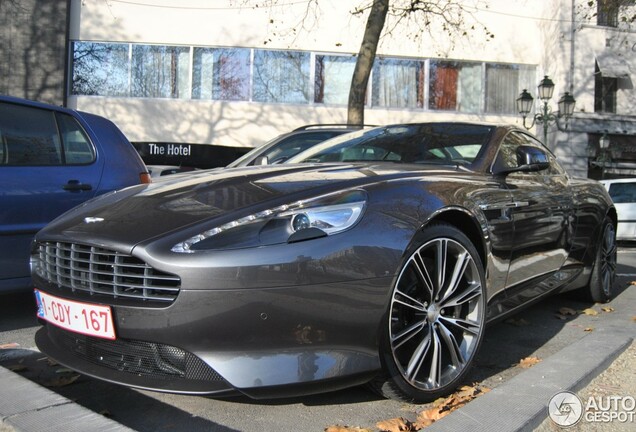 Aston Martin Virage 2011