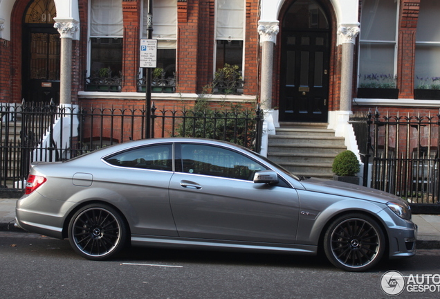 Mercedes-Benz C 63 AMG Coupé