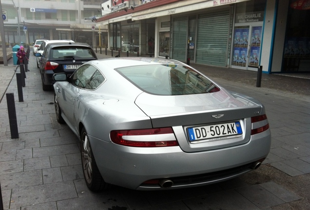 Aston Martin DB9