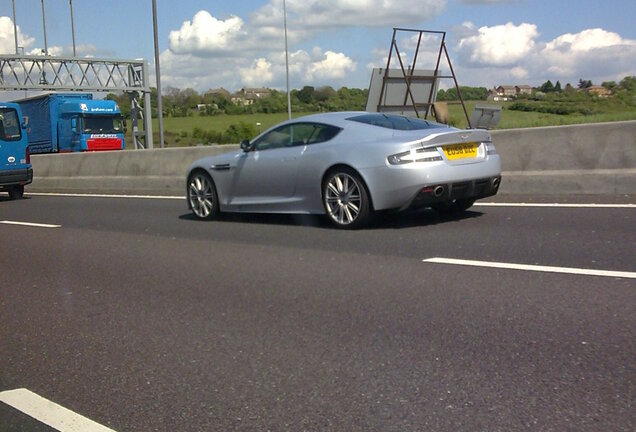 Aston Martin DBS