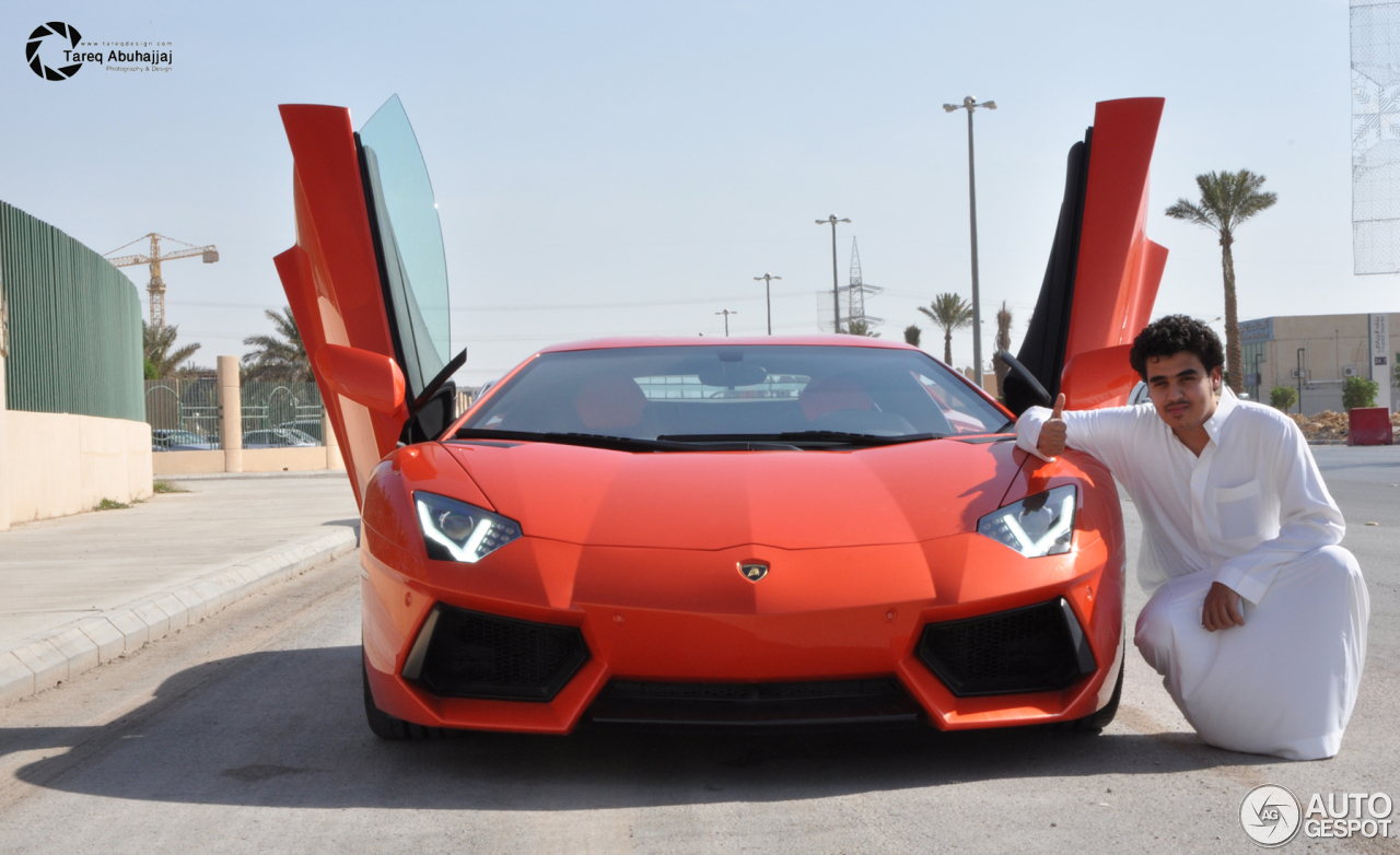 Lamborghini Aventador LP700-4