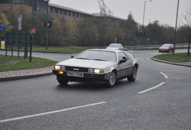 DeLorean DMC-12