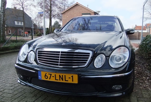 Mercedes-Benz E 55 AMG