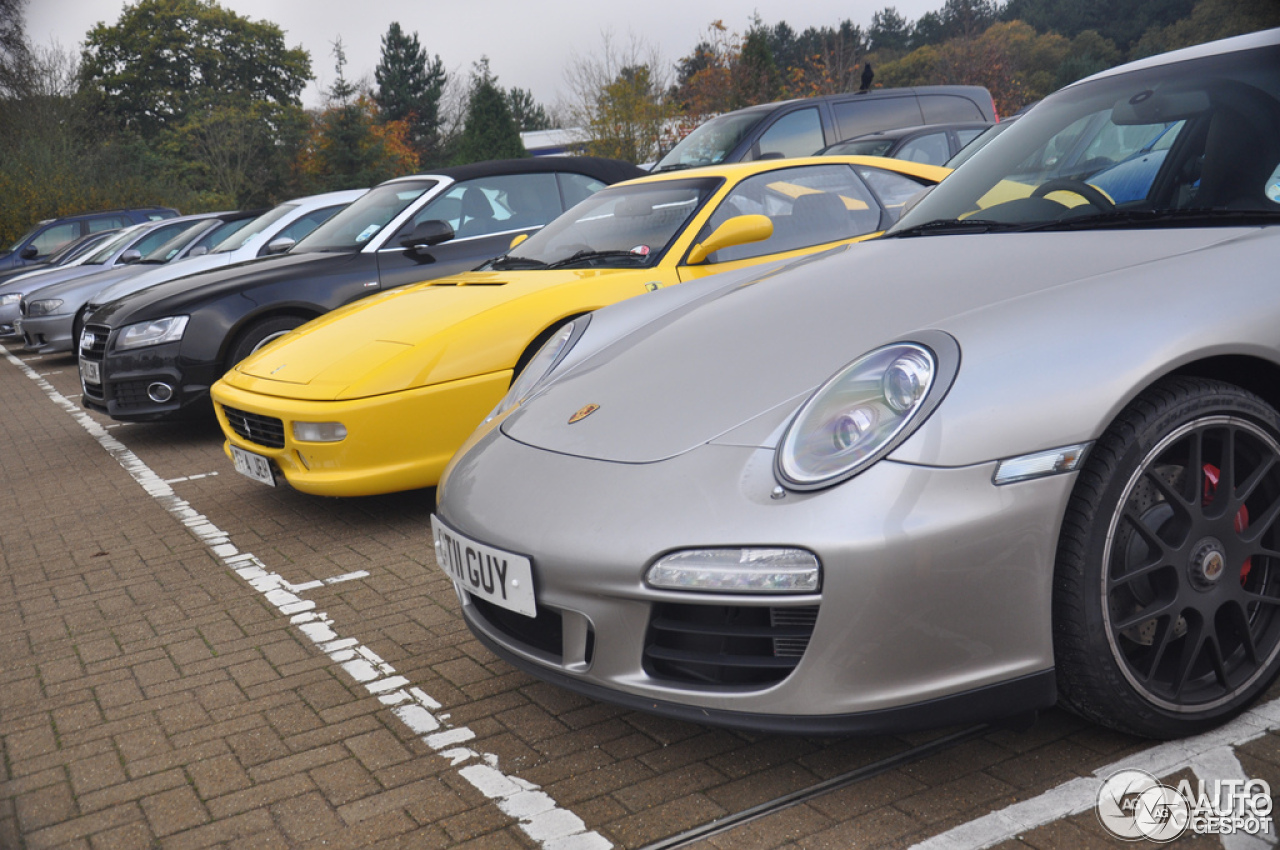 Porsche 997 Carrera GTS