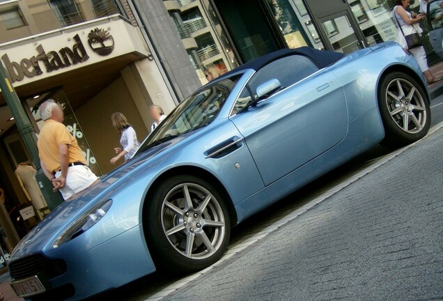 Aston Martin V8 Vantage Roadster