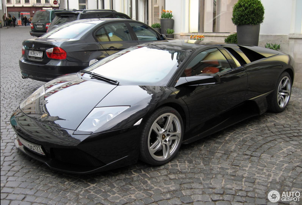 Lamborghini Murciélago LP640