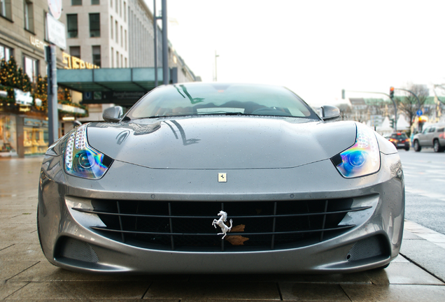 Ferrari FF