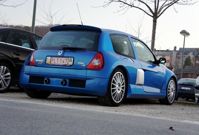 Renault Clio V6 Phase II