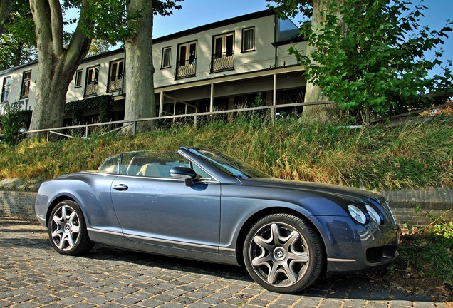 Bentley Continental GTC