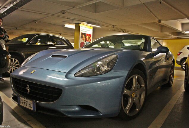 Ferrari California