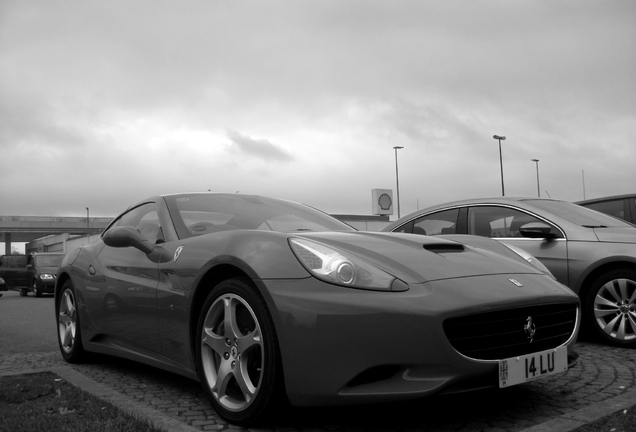 Ferrari California