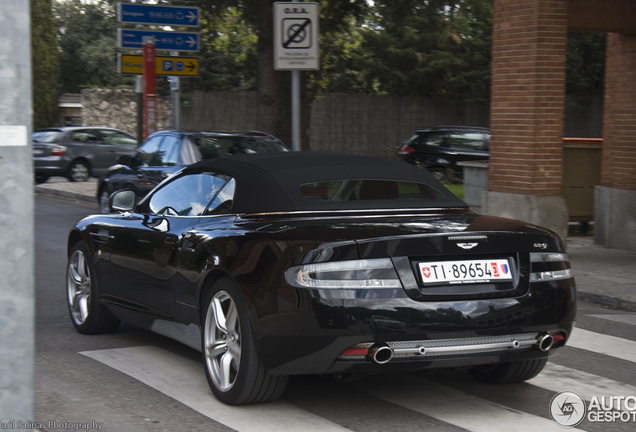 Aston Martin DB9 Volante