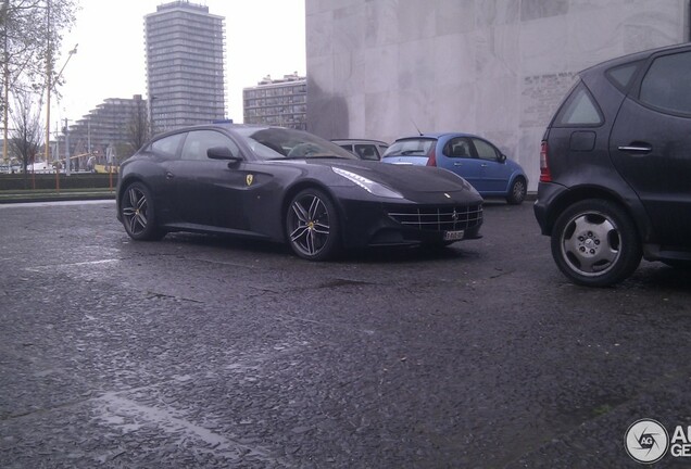 Ferrari FF