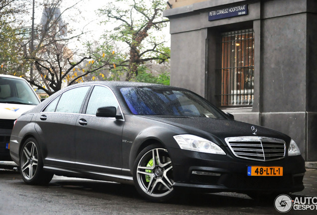 Mercedes-Benz S 65 AMG V221 2010