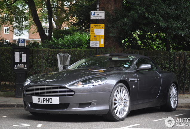 Aston Martin DB9 Volante