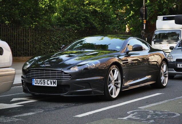 Aston Martin DBS