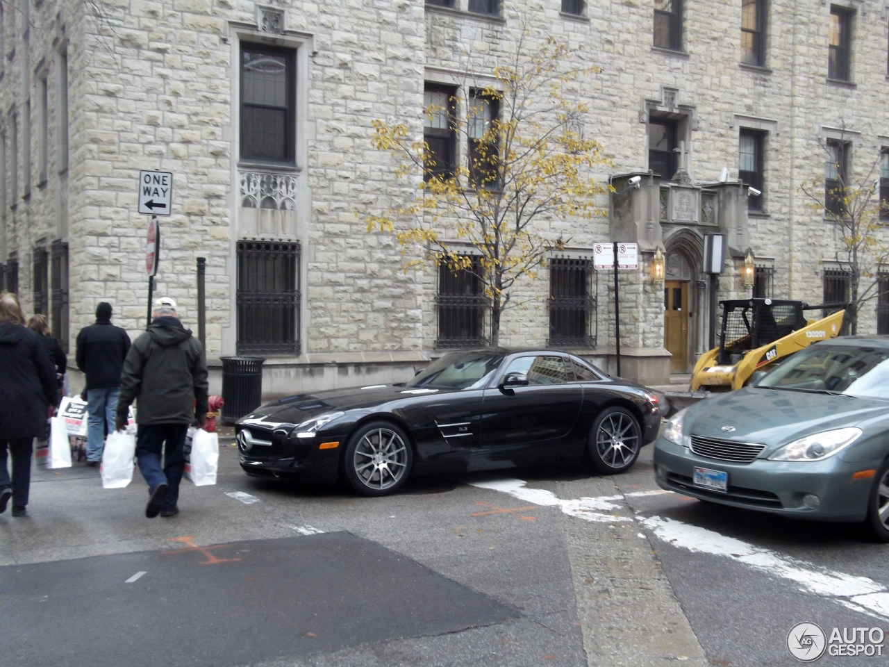 Mercedes-Benz SLS AMG