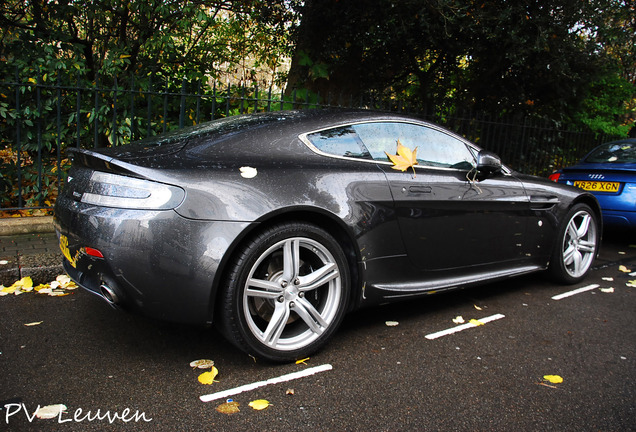 Aston Martin V8 Vantage