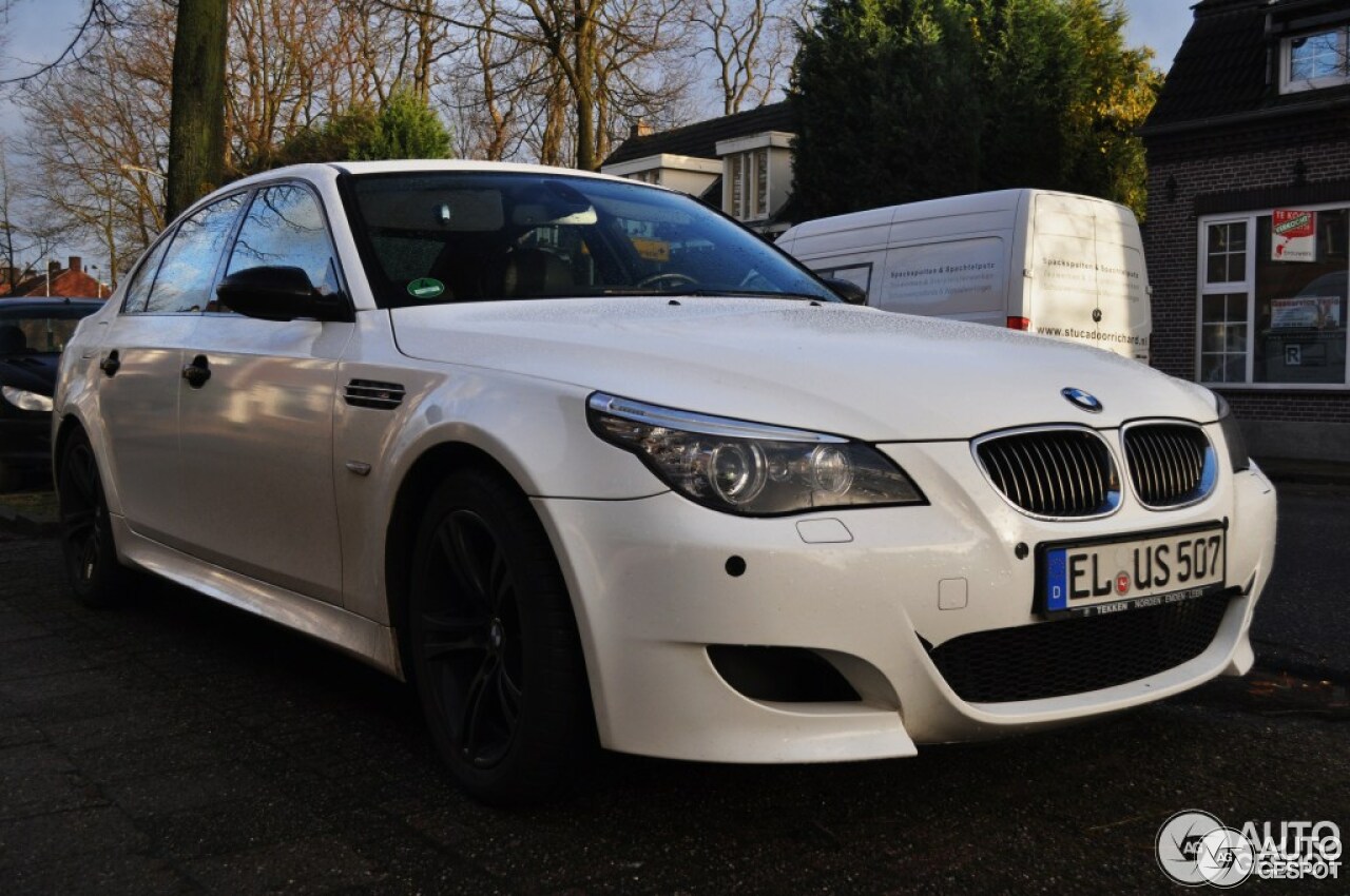 BMW M5 E60 2005