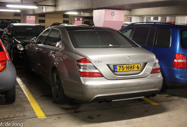 Mercedes-Benz S 63 AMG W221