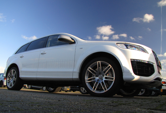 Audi Q7 V12 TDI