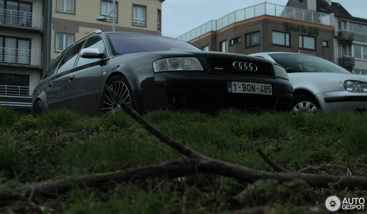 Audi RS6 Avant C5