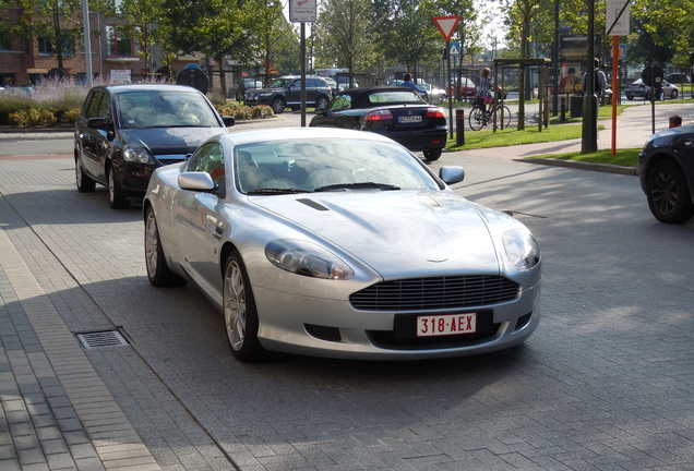 Aston Martin DB9