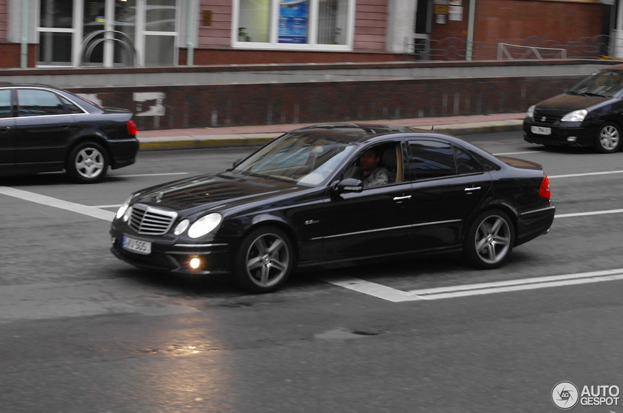 Mercedes-Benz E 63 AMG