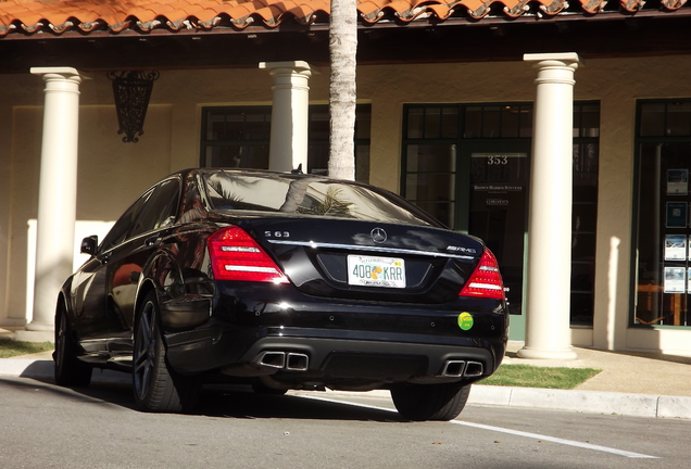 Mercedes-Benz S 63 AMG W221 2011