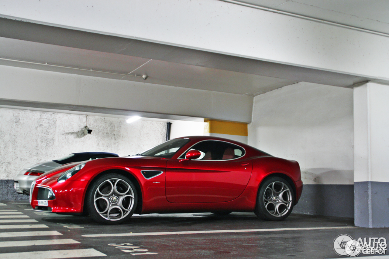 Alfa Romeo 8C Competizione