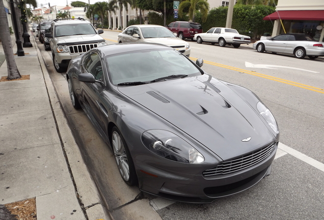 Aston Martin DBS