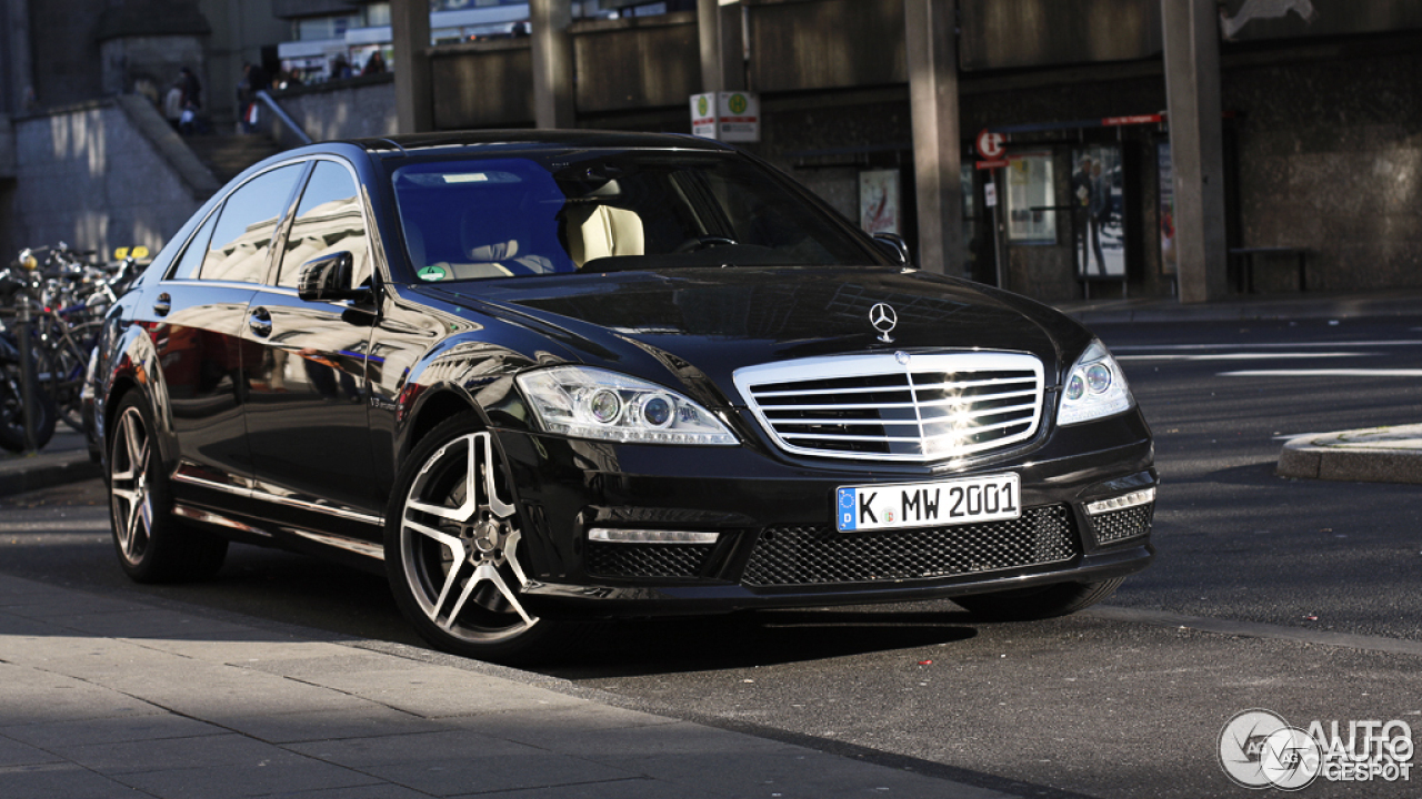 Mercedes-Benz S 63 AMG W221 2011