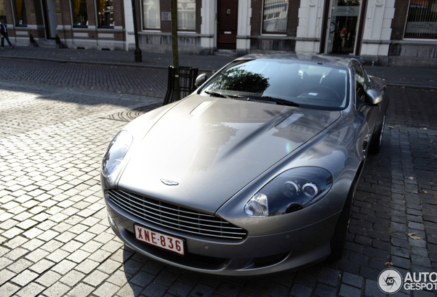 Aston Martin DB9