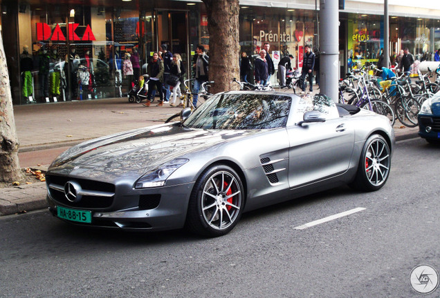 Mercedes-Benz SLS AMG Roadster