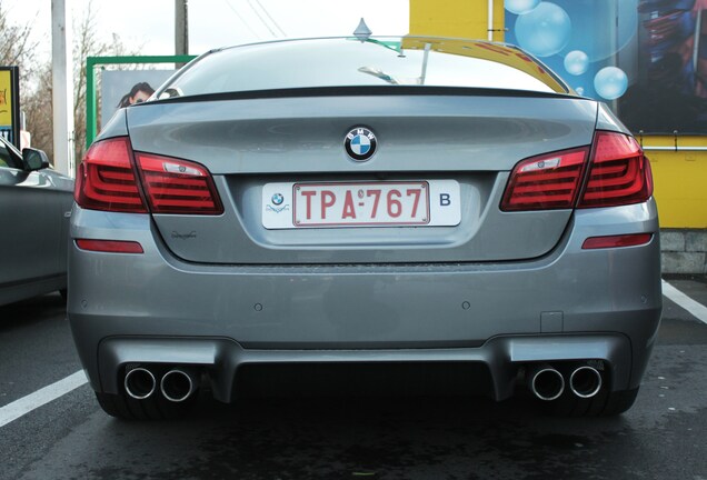 BMW M5 F10 2011