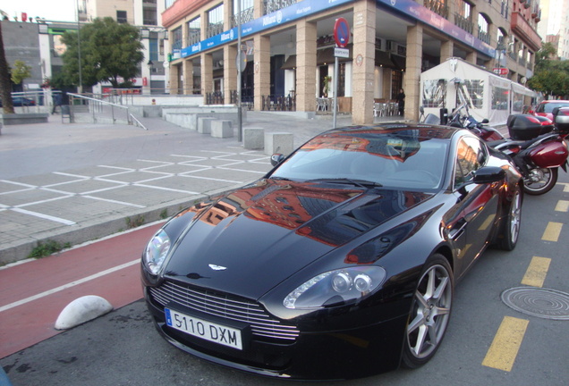 Aston Martin V8 Vantage