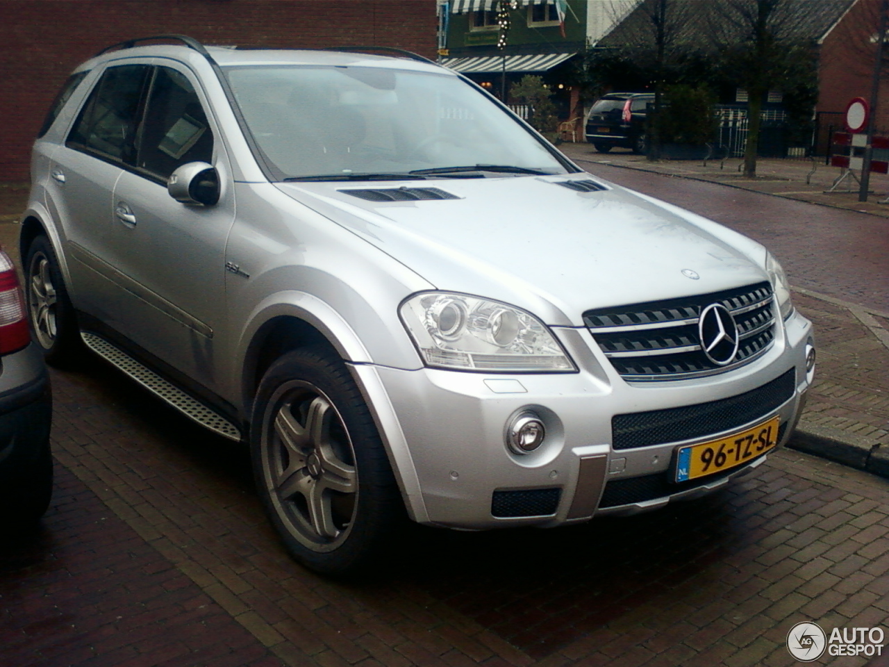 Mercedes-Benz ML 63 AMG W164