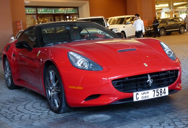 Ferrari California