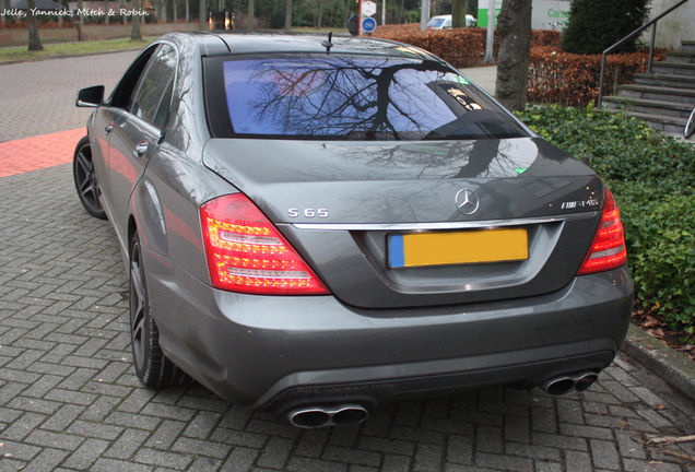 Mercedes-Benz S 65 AMG V221 2010