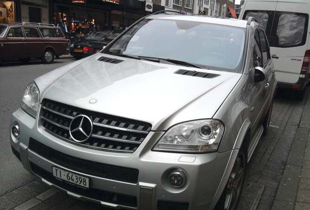 Mercedes-Benz ML 63 AMG W164