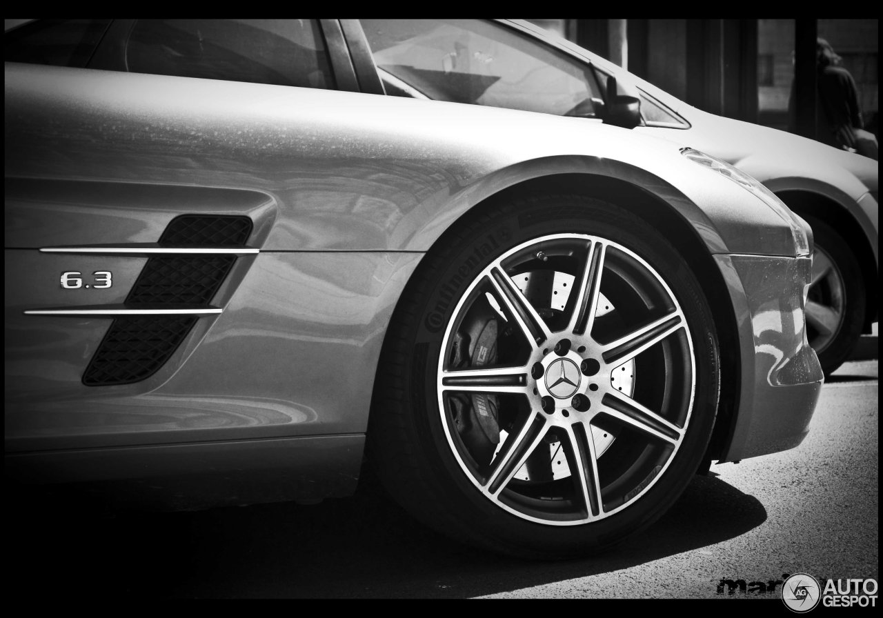 Mercedes-Benz SLS AMG