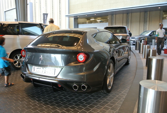 Ferrari FF