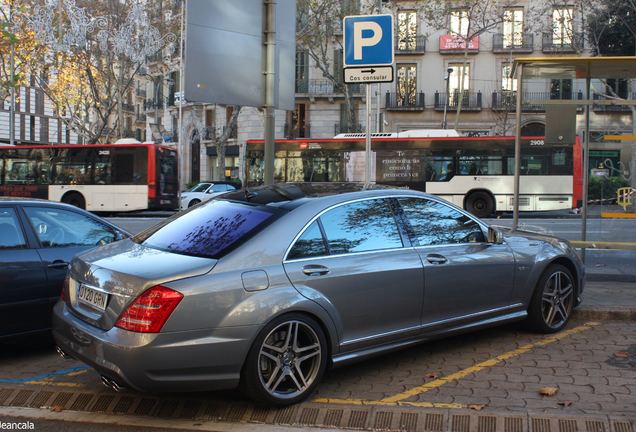 Mercedes-Benz S 63 AMG W221 2010