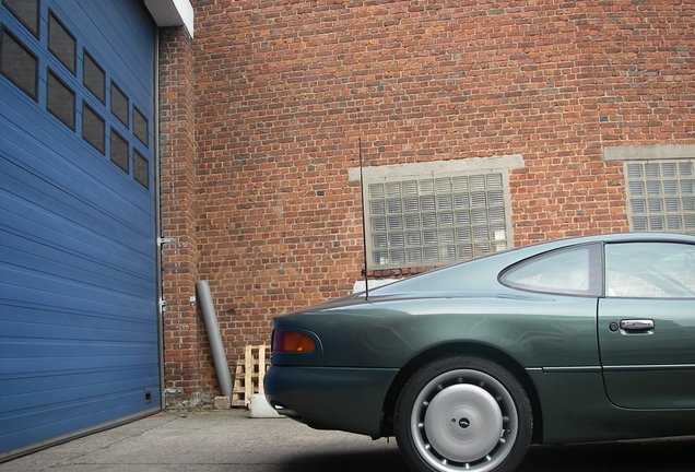 Aston Martin DB7