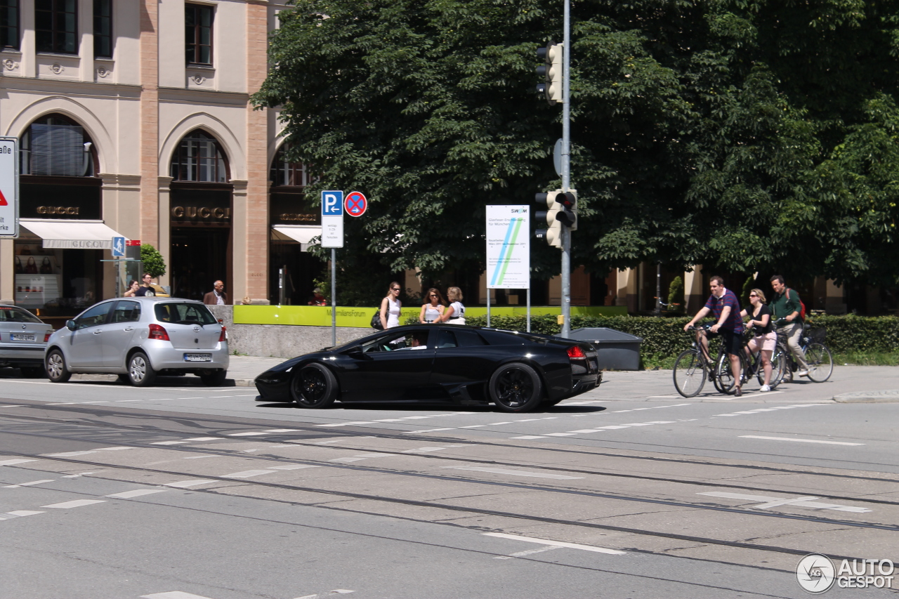 Lamborghini Murciélago LP640