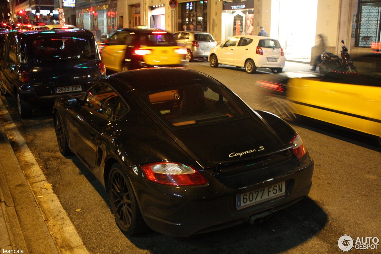 Porsche 987 Cayman S