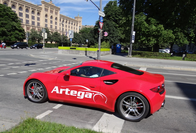 Artega GT