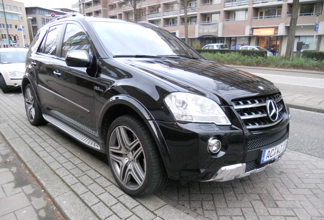 Mercedes-Benz ML 63 AMG W164 2009