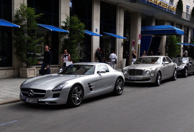 Mercedes-Benz SLS AMG